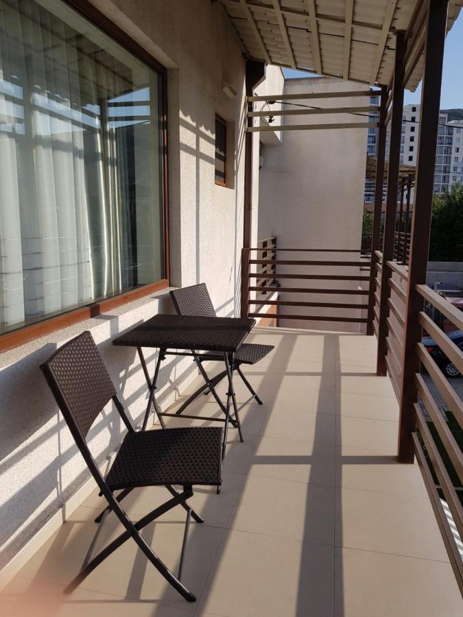 Villa In Tbilisi Eksteriør billede